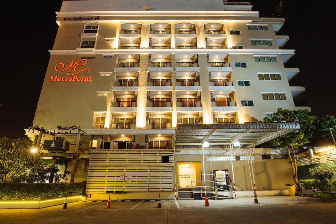 Hotel Metro Point Bangkok Exterior foto